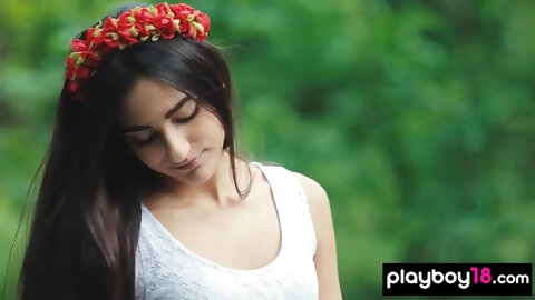 Attractive skinny brunette Sira Nerry shows off her perfect natural tits Juicy Fruit