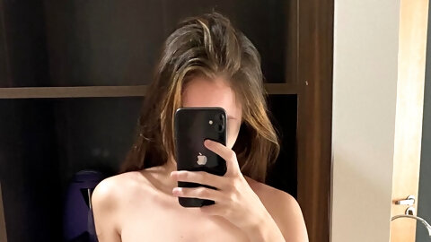 I’m happier naked